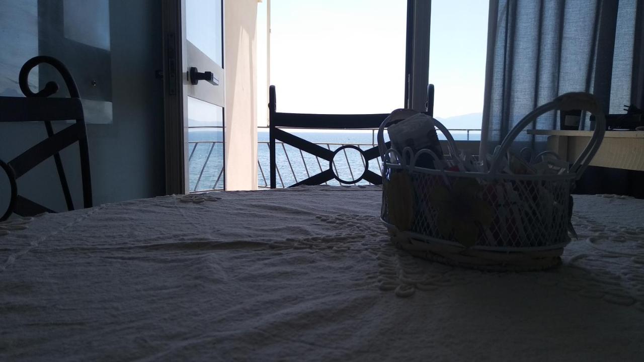 Nereidi Bed and Breakfast Santa Flavia Eksteriør billede